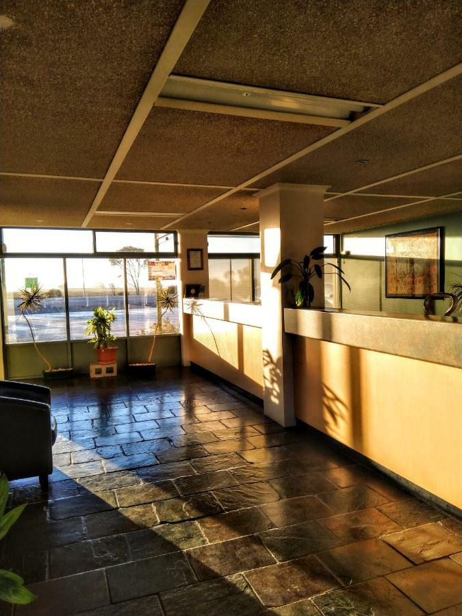 Highway One Motel Ceduna Eksteriør billede